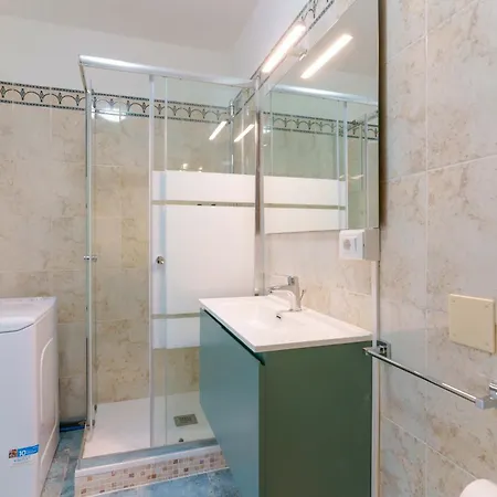 Dimore D'azeglio - Prestigio E Centralita Apartment
