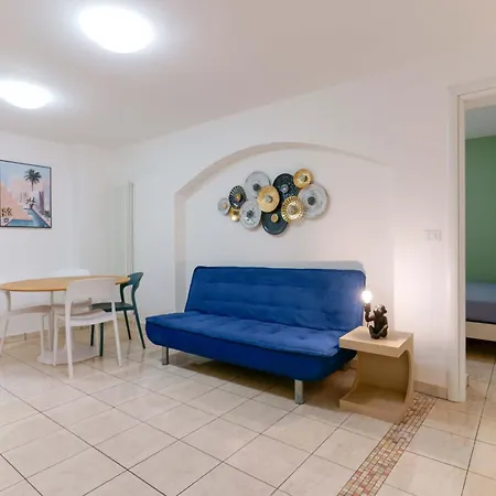 Dimore D'azeglio - Prestigio E Centralita Apartment