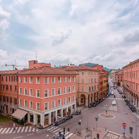 Dimore D'azeglio By Lesdomus - Prestigio E Centralita Apartment