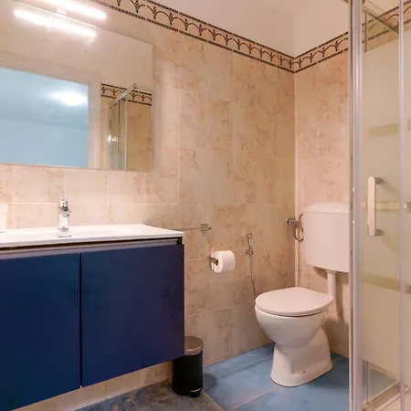 Dimore D'azeglio - Prestigio E Centralita *