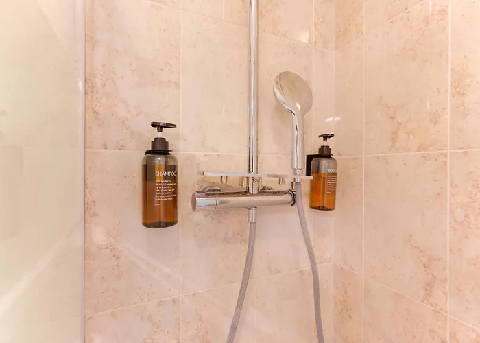 Dimore D'azeglio - Prestigio E Centralità * Bologne