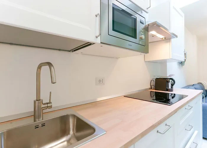 Dimore D'azeglio By Lesdomus - Prestigio E Centralita * 볼로냐