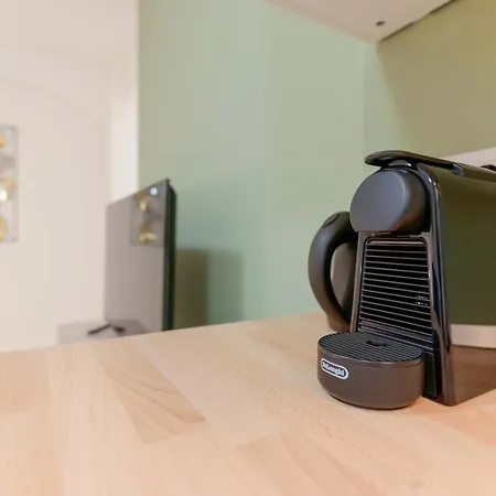 アパート Dimore D'azeglio By Lesdomus - Prestigio E Centralita ボローニャ