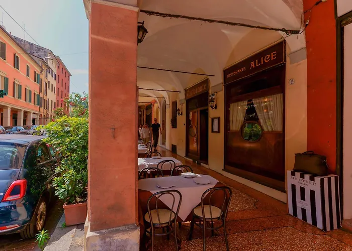 Dimore D'azeglio By Lesdomus - Prestigio E Centralita Apartmán