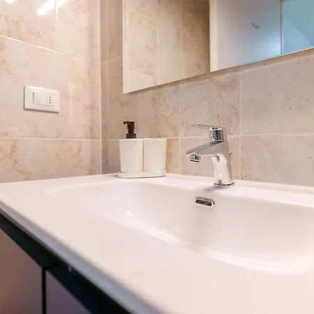 Dimore D'azeglio - Prestigio E Centralità